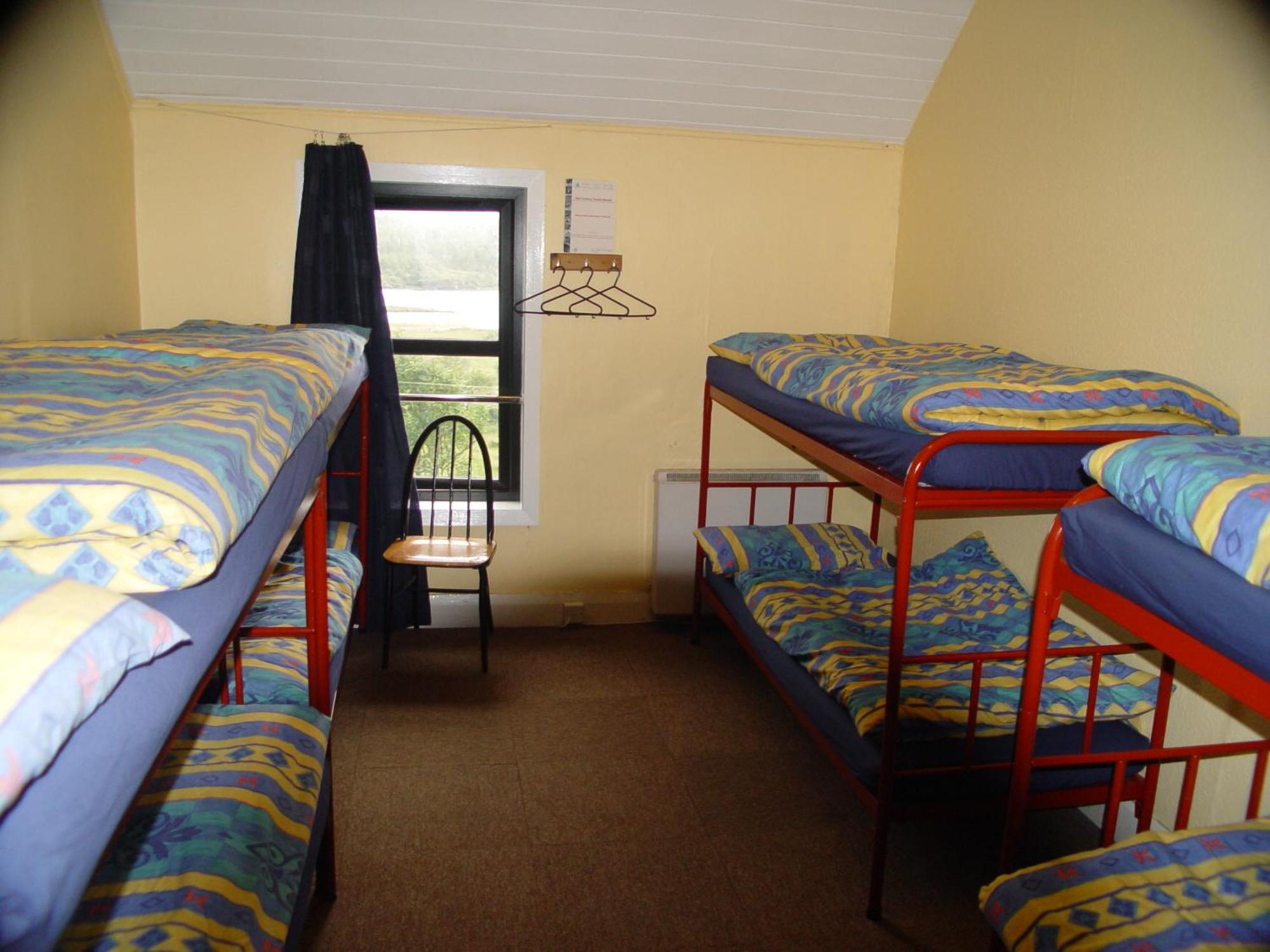 Ben Lettery Connemara Hostel กัลเวย์ ภายนอก รูปภาพ